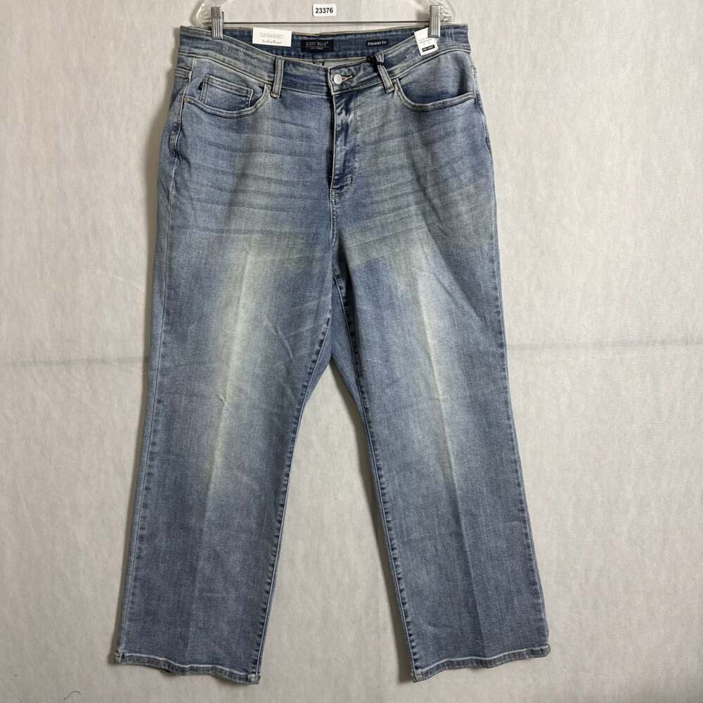 Judy Blue Women's Plus Size 20W Stretch Light Wash Denim HR Straight Fit Jeans